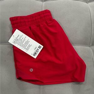 Lululemon Hotty Hot High Rise Lined Shorts 2.5” NTW